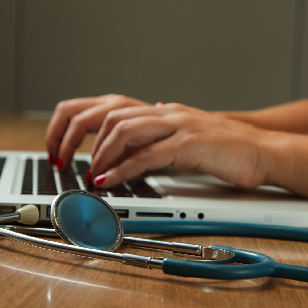 nurse on laptop2